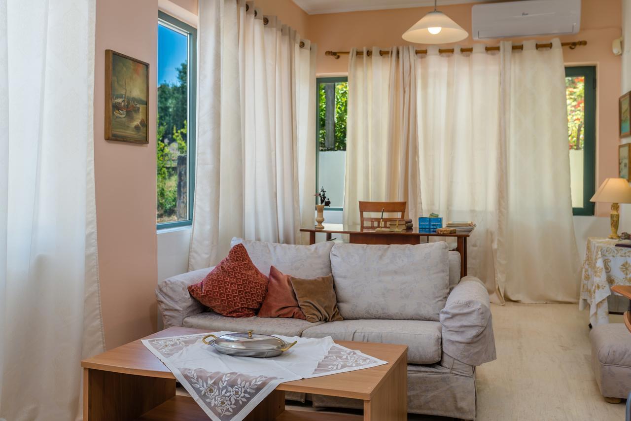 Le Reve Apartment Akrotiri  Esterno foto